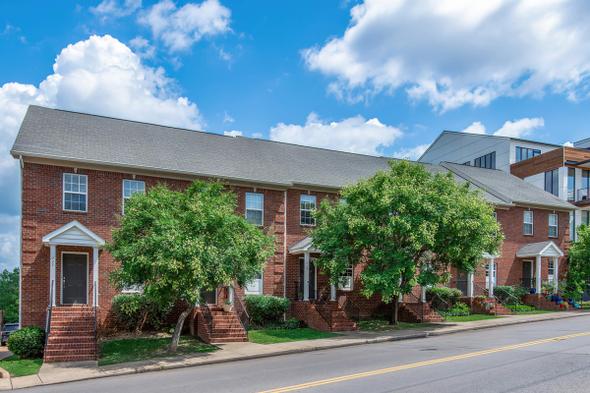 216 Acklen Park Dr